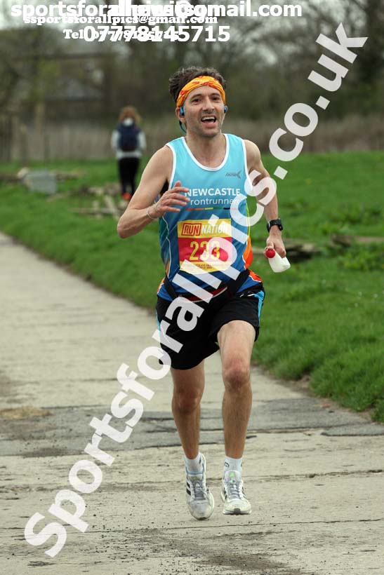 Kirkley Half Marathon, Kirkley Hall, near Ponteland, Northumberland Photo: David T. Hewitson/Sports for All Pics